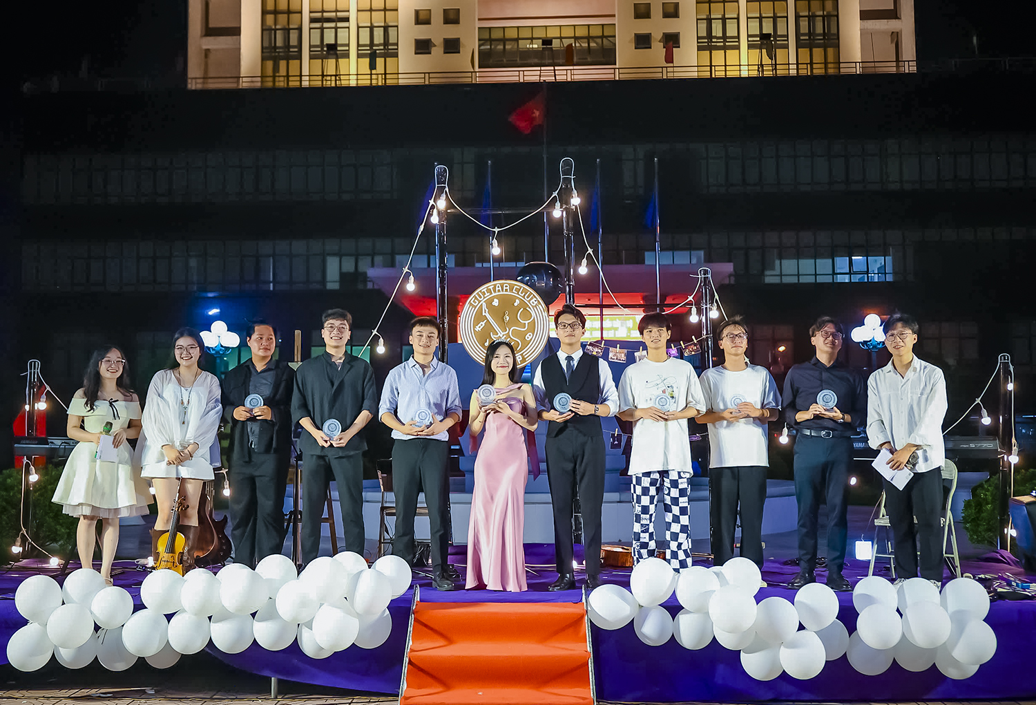 Câu lạc bộ Guitar trực thuộc Hội sinh viên tổ chức thành công Liveshow “Chốn tìm”