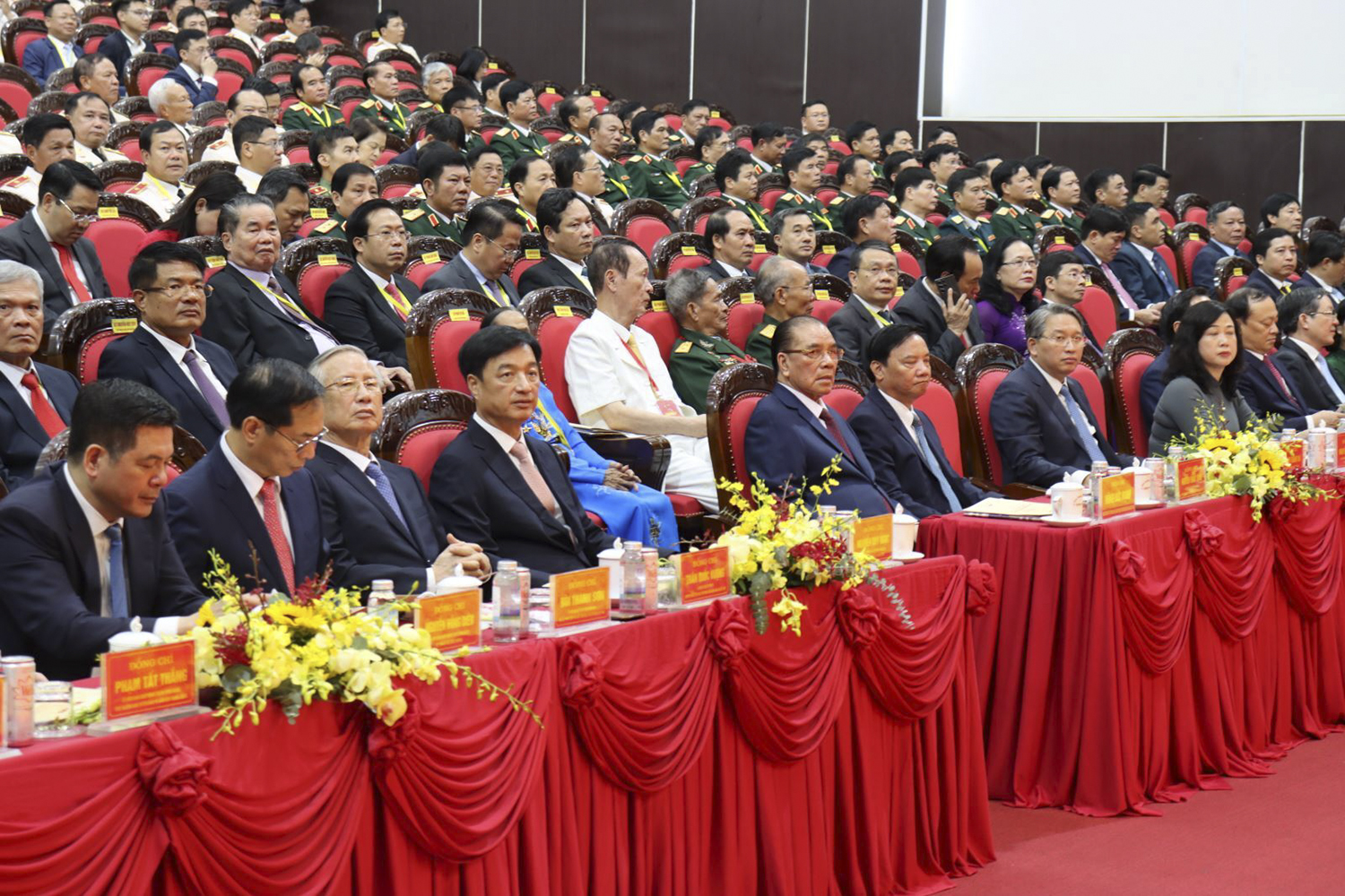 Các đại biểu dự Đại hội