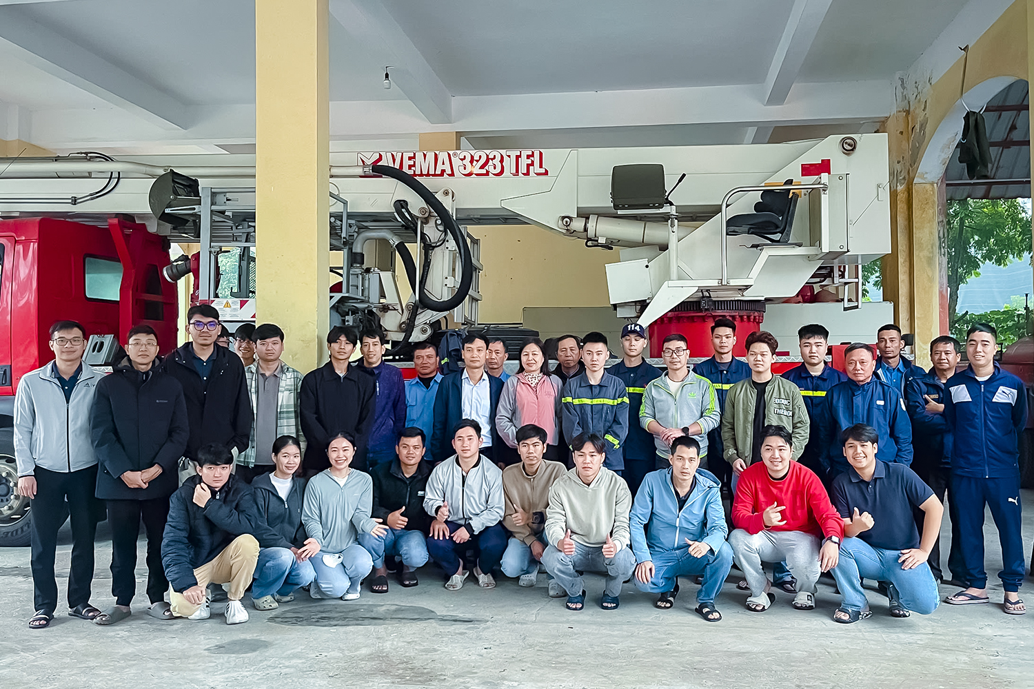 Cán bộ và sinh viên Nhà trường tham tập huấn