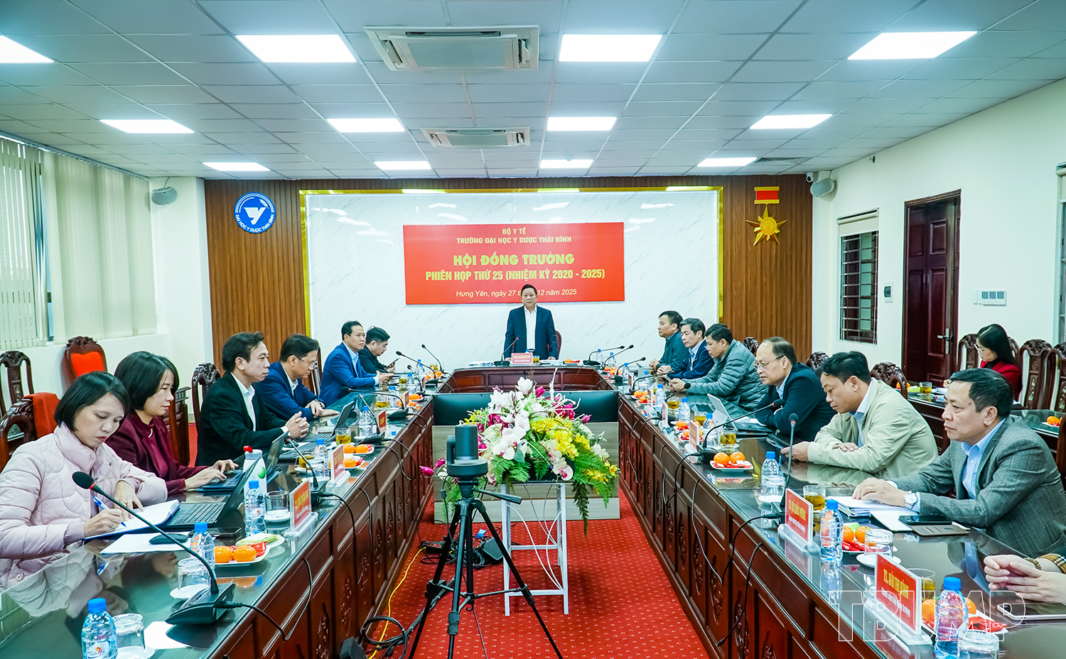 Hội đồng trường Trường Đại học Y Dược Thái Bình tổ chức phiên họp lần thứ 25