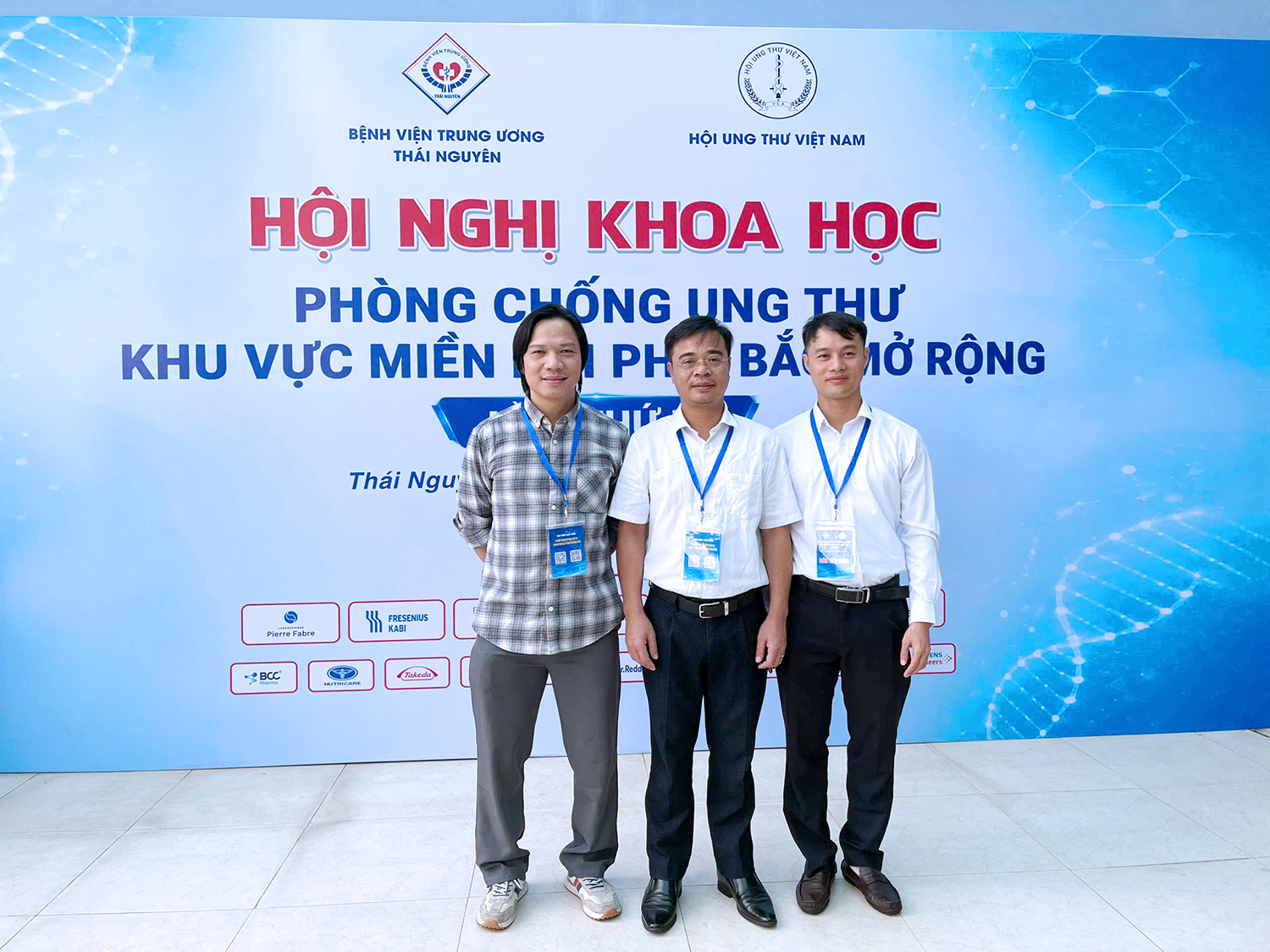 Bộ môn Ngoại tham gia Hội nghị Khoa học Phòng chống Ung thư khu vực miền núi phía Bắc mở rộng lần thứ IV