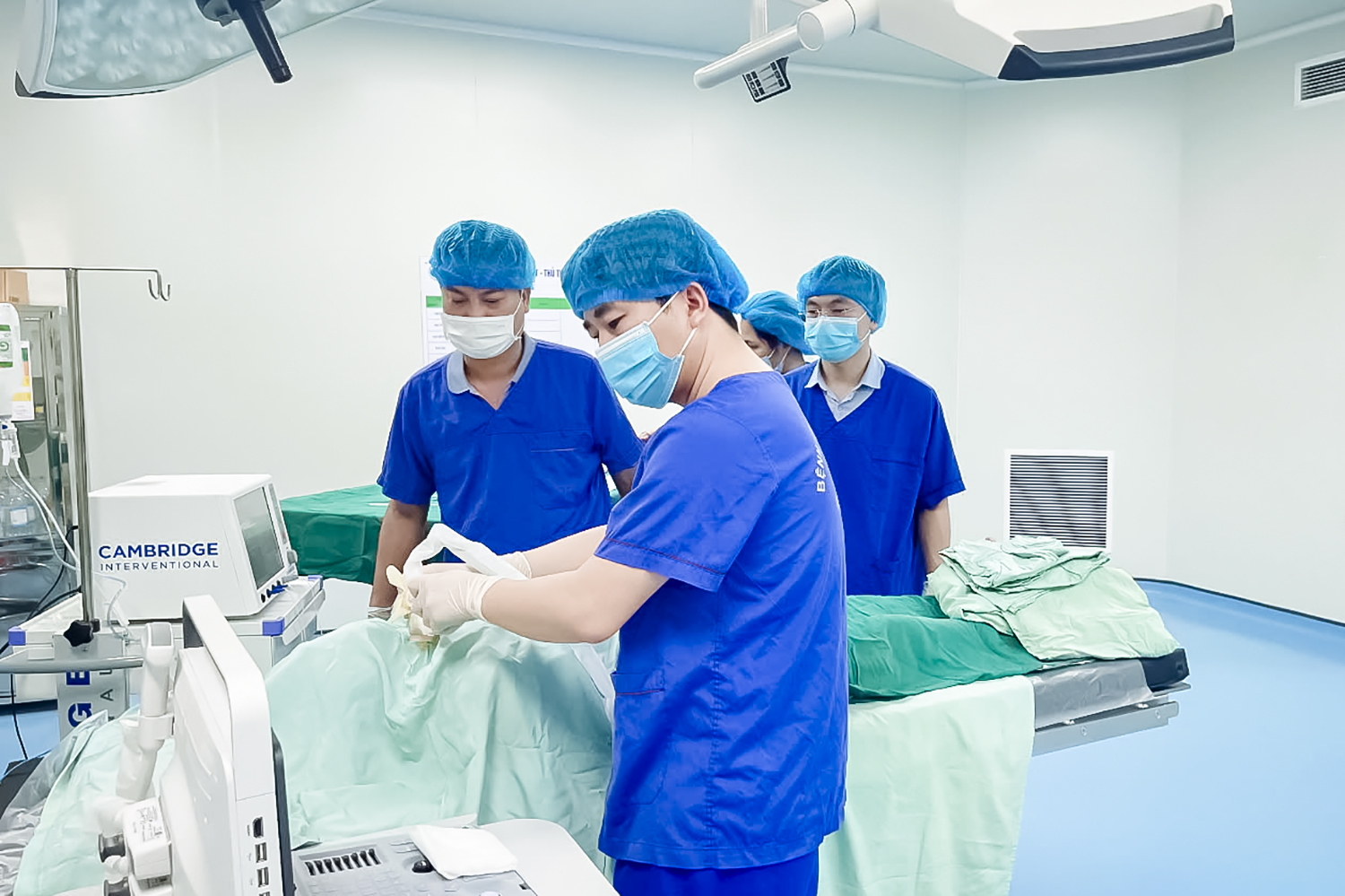 Triển khai kỹ thuật RFA tuyến giáp tại Bệnh viện Đại học Y Thái Bình